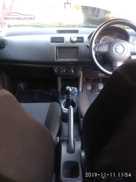 Suzuki Swift 2011 for Sale in Islamabad Suzuki Swift 2011 for Sale in Islamabad Image-2