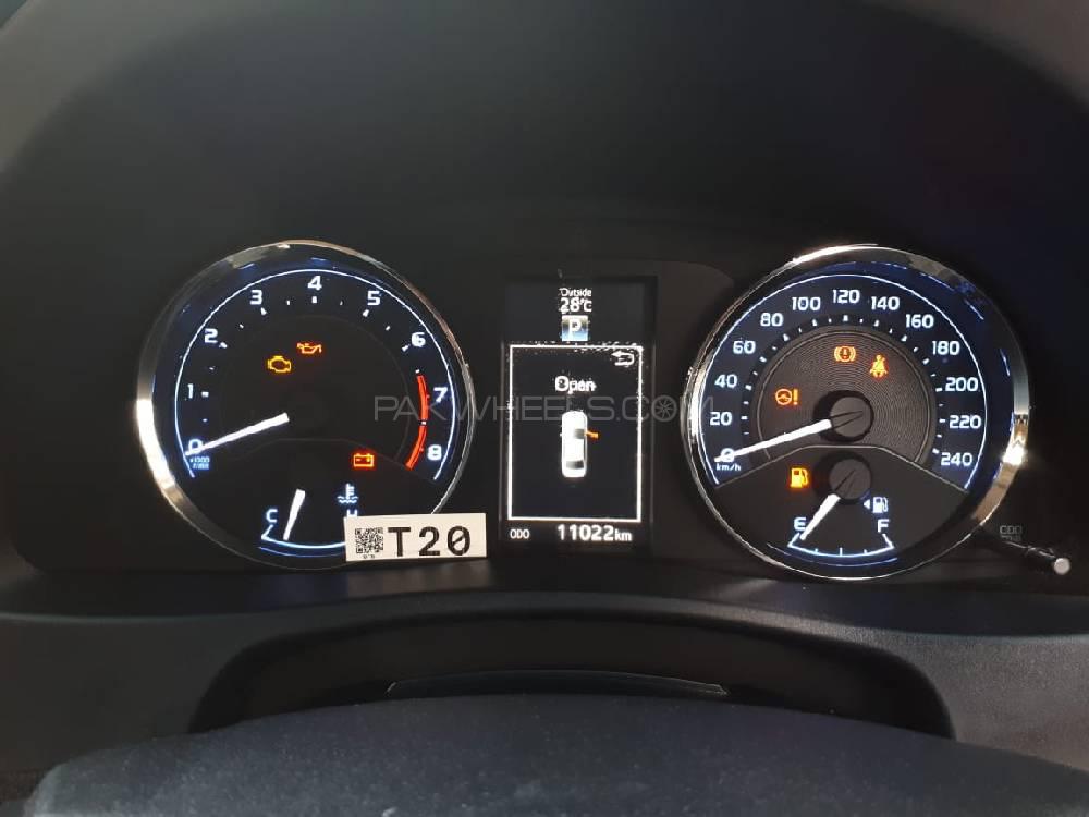 Toyota Corolla 2018 for Sale in Karachi Toyota Corolla 2018 for Sale in Karachi Image-13