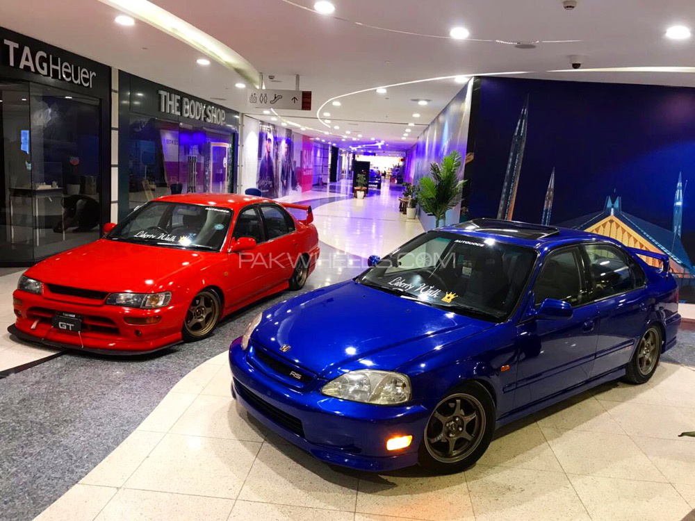 Honda Civic - 2000  Honda Civic - 2000  Image-2