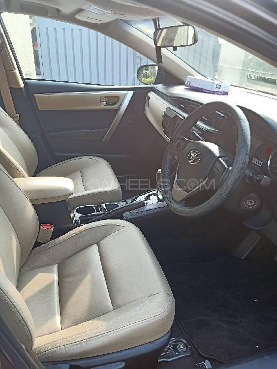 Toyota Corolla 2014 for Sale in Karachi Toyota Corolla 2014 for Sale in Karachi Image-2