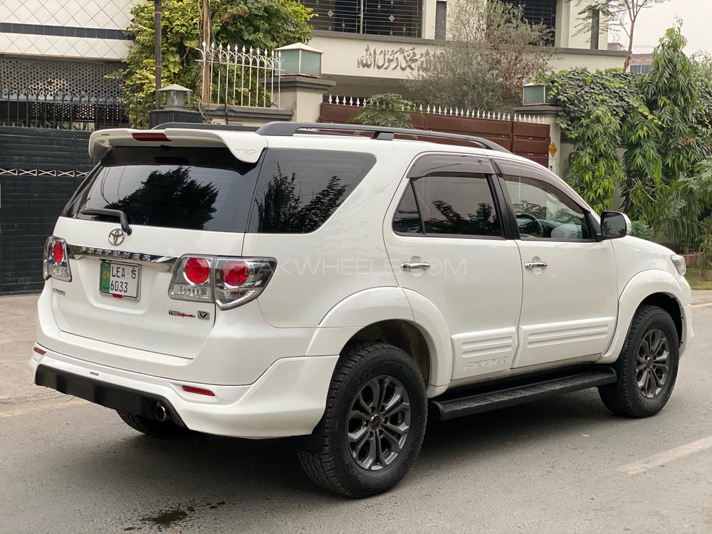 Toyota Fortuner 2015 for Sale in Lahore Toyota Fortuner 2015 for Sale in Lahore Image-6