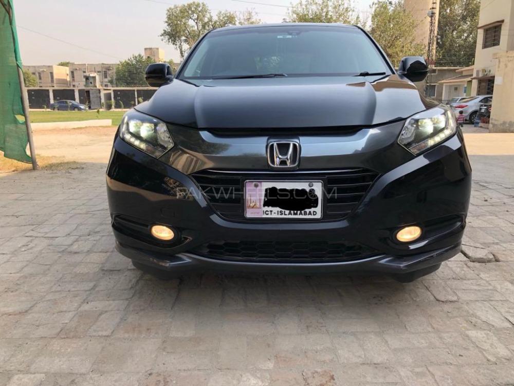 Honda Vezel 2014 for Sale in Islamabad Honda Vezel 2014 for Sale in Islamabad Image-19