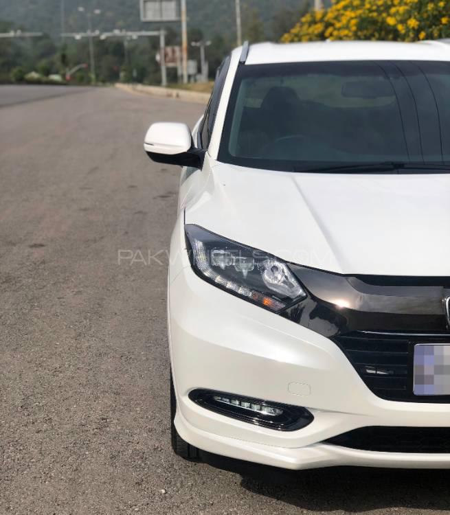 Honda Vezel 2016 for Sale in Islamabad Honda Vezel 2016 for Sale in Islamabad Image-16