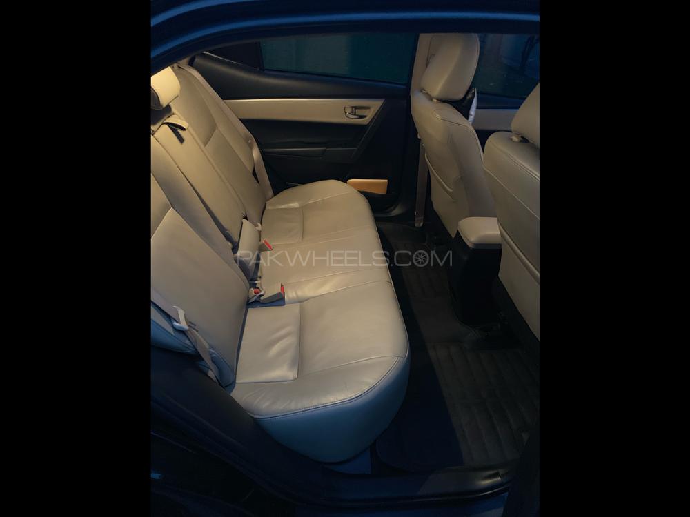 Toyota Corolla 2016 for Sale in Gujranwala Toyota Corolla 2016 for Sale in Gujranwala Image-6