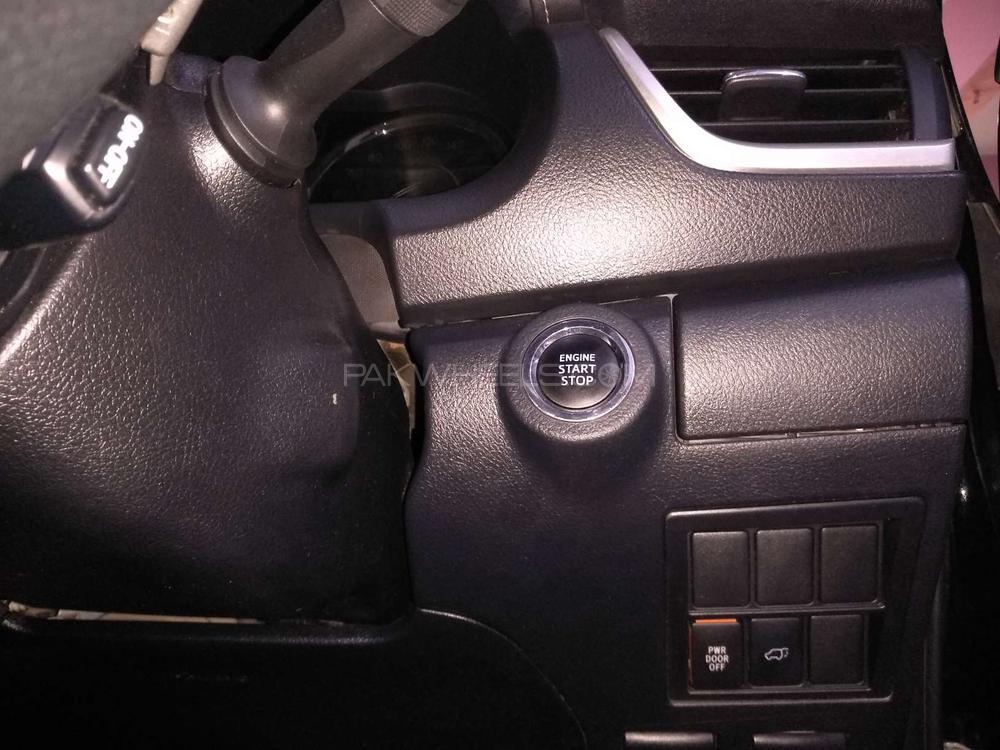 Toyota Fortuner 2018 for Sale in Karachi Toyota Fortuner 2018 for Sale in Karachi Image-6