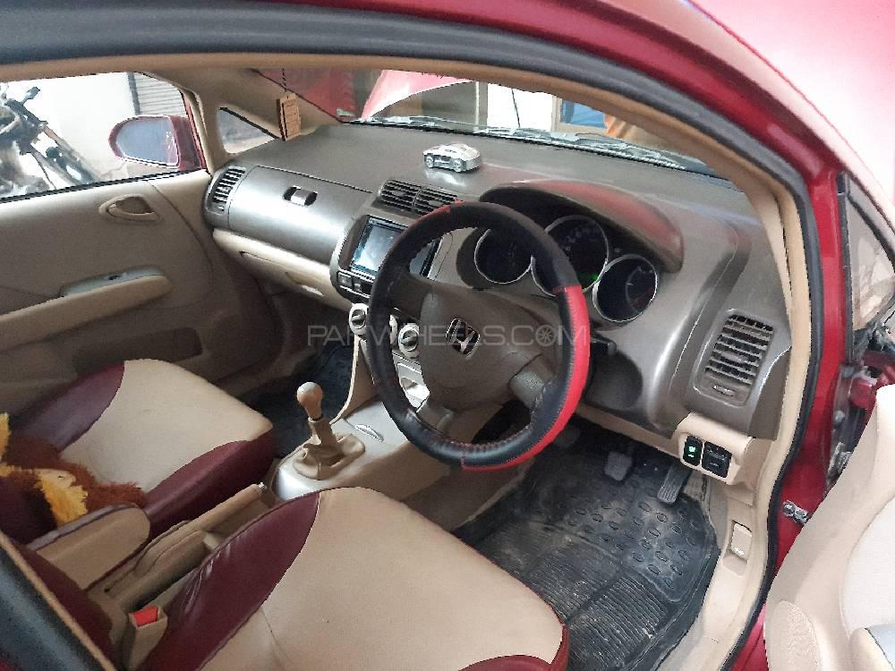 Honda City 2006 for Sale in Rahim Yar Khan Honda City 2006 for Sale in Rahim Yar Khan Image-9