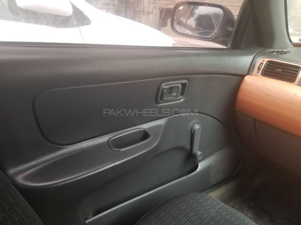 Nissan Sunny 1998 for Sale in Peshawar Nissan Sunny 1998 for Sale in Peshawar Image-8