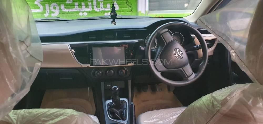 Toyota Corolla 2014 for Sale in Peshawar Toyota Corolla 2014 for Sale in Peshawar Image-5
