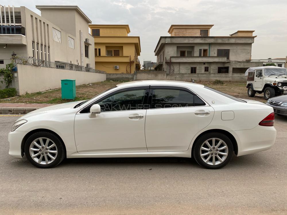 Toyota Crown 2008 for Sale in Islamabad Toyota Crown 2008 for Sale in Islamabad Image-5