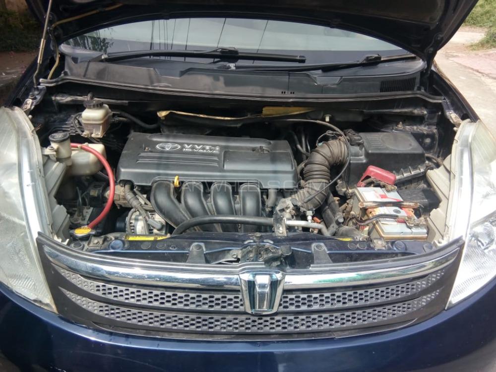 Toyota ISIS 2007 for Sale in Islamabad Toyota ISIS 2007 for Sale in Islamabad Image-7