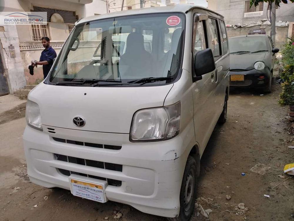 Toyota Pixis Van 2013 for Sale in Karachi Toyota Pixis Van 2013 for Sale in Karachi Image-2