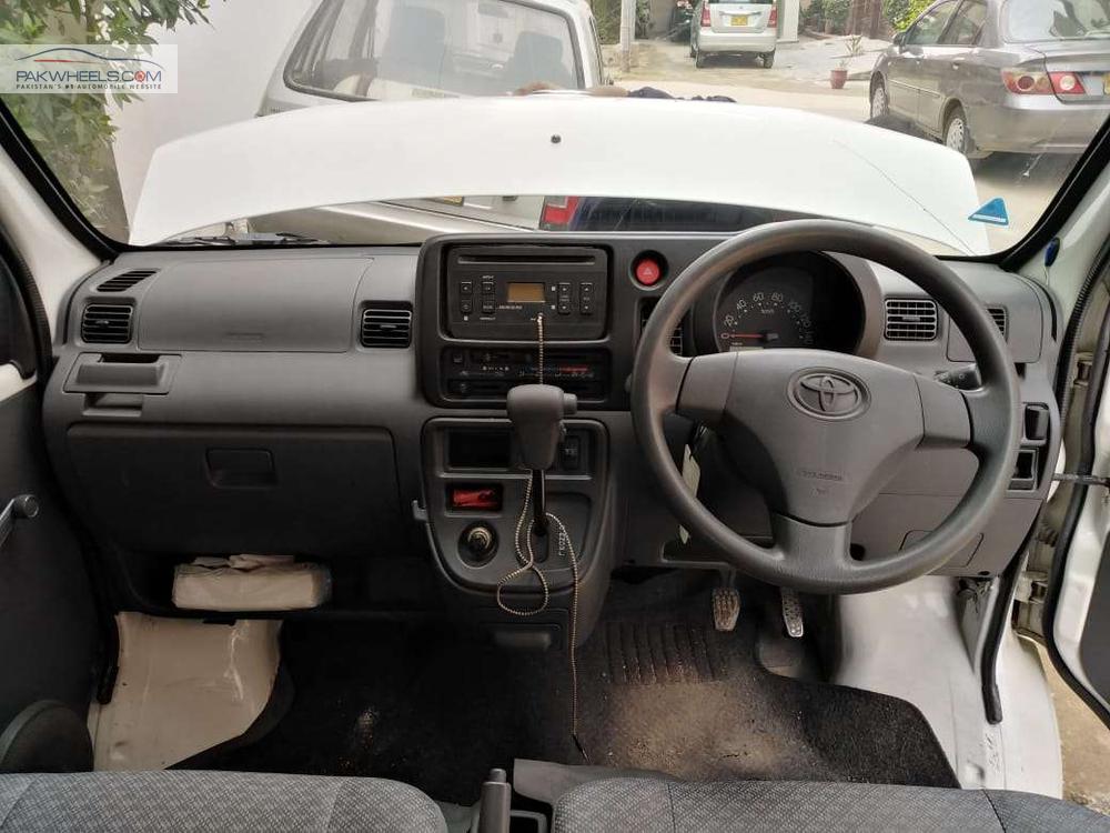 Toyota Pixis Van 2013 for Sale in Karachi Toyota Pixis Van 2013 for Sale in Karachi Image-7
