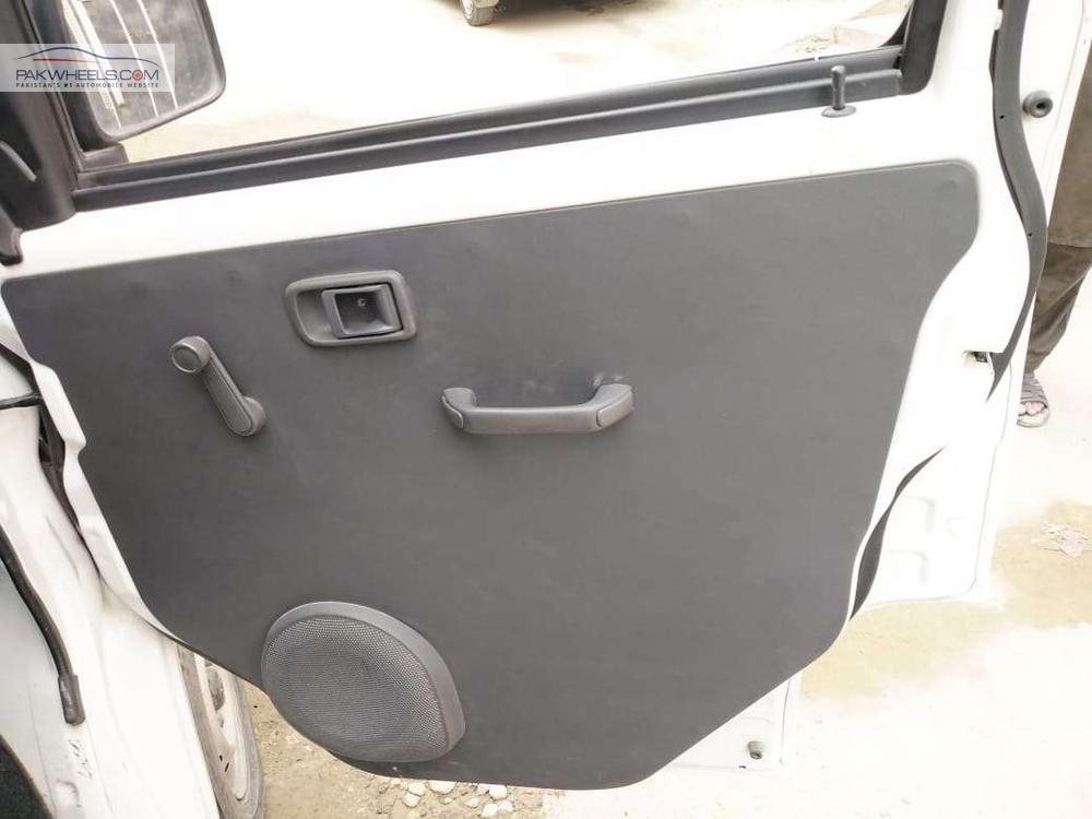 Toyota Pixis Van 2013 for Sale in Karachi Toyota Pixis Van 2013 for Sale in Karachi Image-9