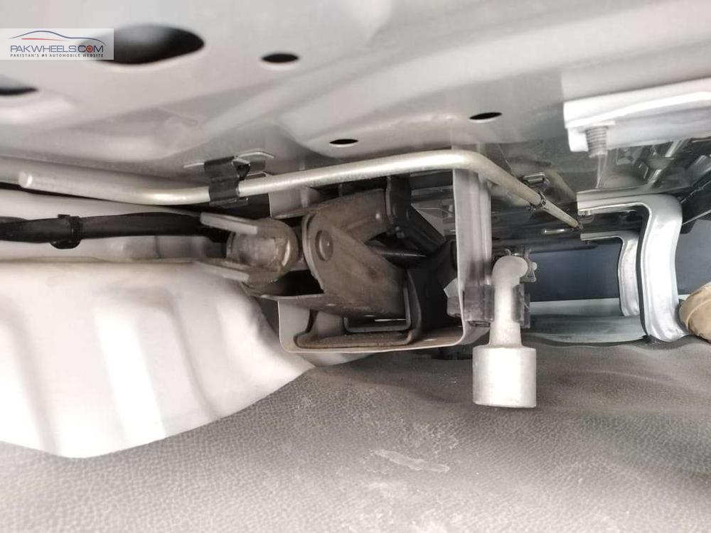 Toyota Pixis Van 2013 for Sale in Karachi Toyota Pixis Van 2013 for Sale in Karachi Image-12