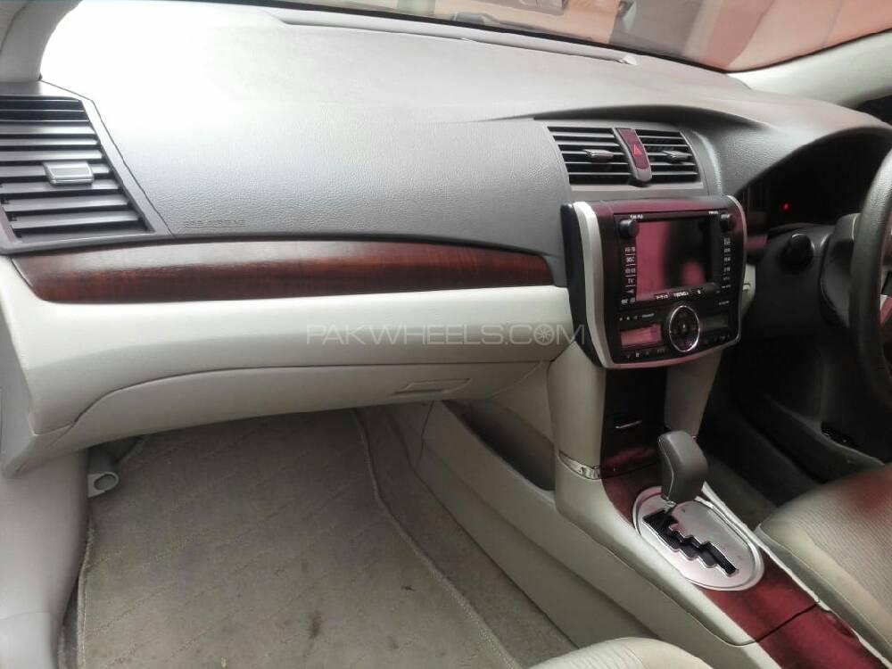 Toyota Premio 2010 for Sale in Islamabad Toyota Premio 2010 for Sale in Islamabad Image-9