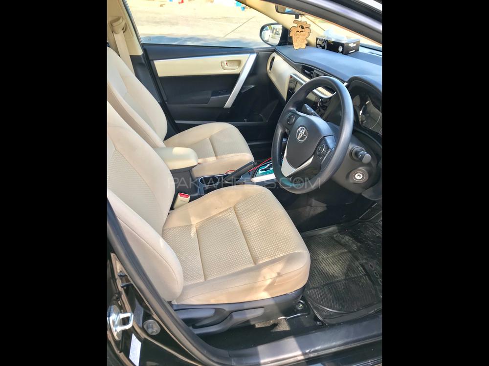 Toyota Corolla 2018 for Sale in Multan Toyota Corolla 2018 for Sale in Multan Image-4