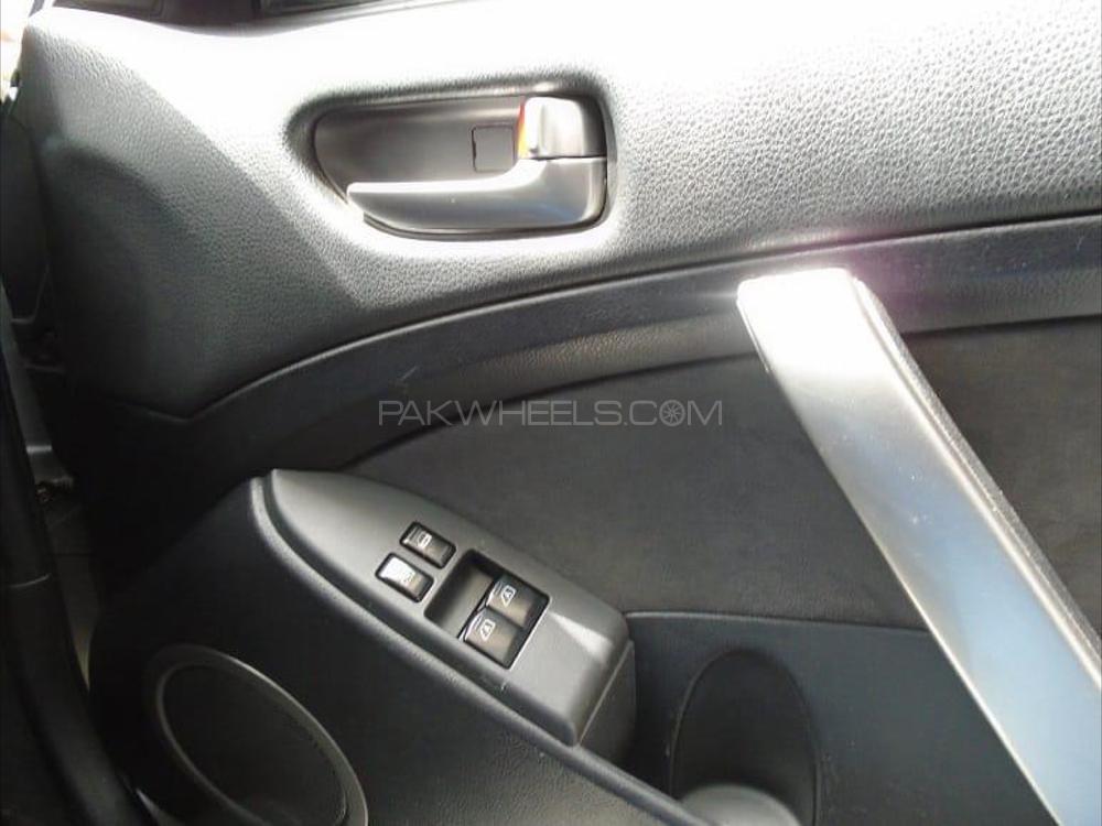 Nissan Skyline 2002 for Sale in Islamabad Nissan Skyline 2002 for Sale in Islamabad Image-2