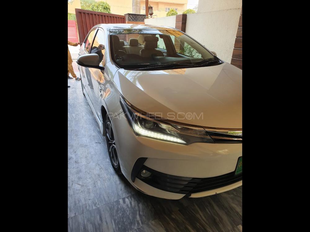Toyota Corolla 2017 for Sale in Lahore Toyota Corolla 2017 for Sale in Lahore Image-5