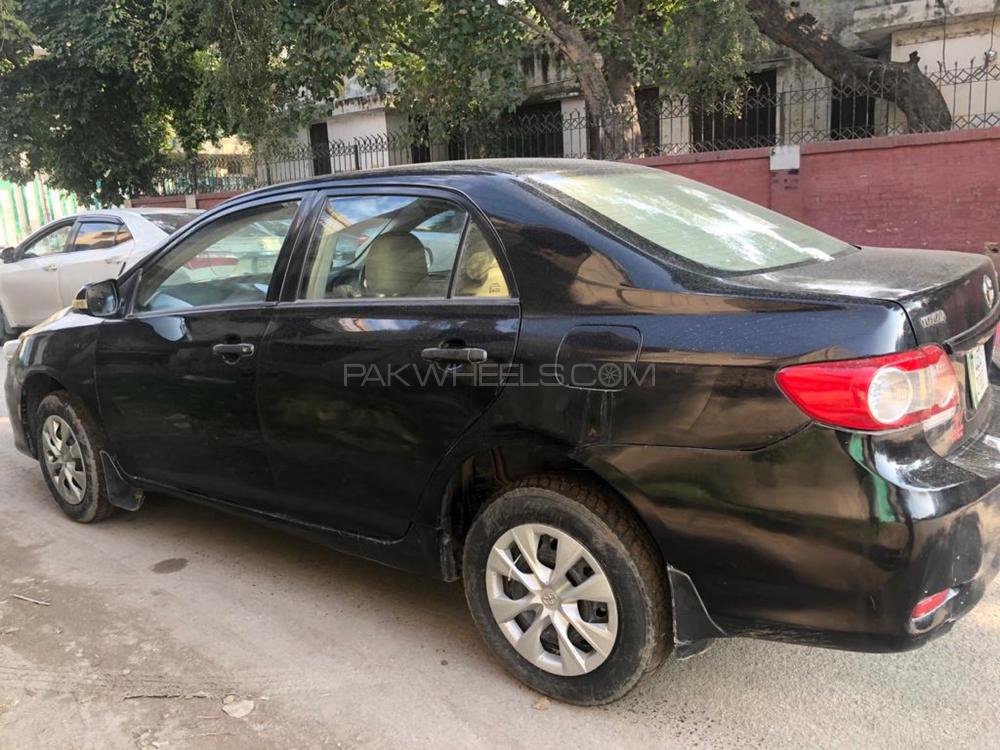 ٹویوٹا کرولا 2011 for Sale in لاہور ٹویوٹا کرولا 2011 for Sale in لاہور Image-2