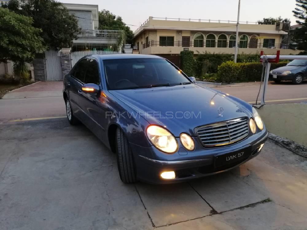 Mercedes Benz E Class 2003 for Sale in Wah cantt Image-1