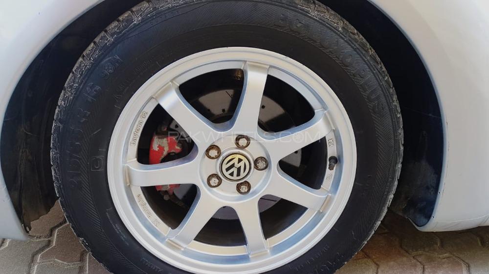 وولکس ویگن بیٹل 2001 for Sale in اسلام آباد وولکس ویگن بیٹل 2001 for Sale in اسلام آباد Image-12