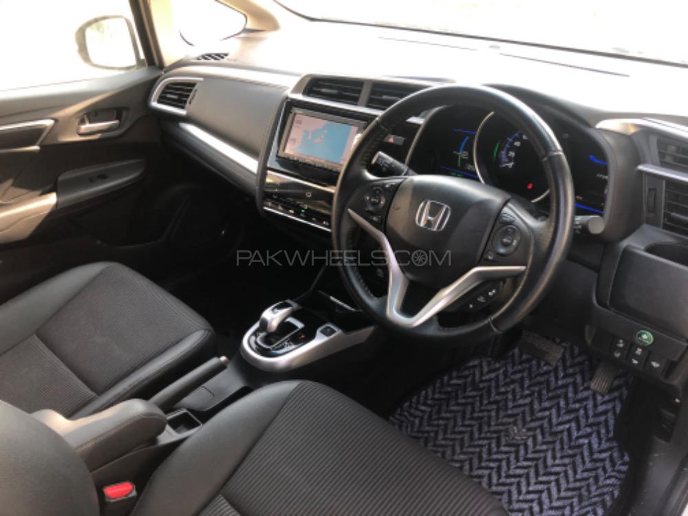 Honda Fit 2017 for Sale in Lahore Honda Fit 2017 for Sale in Lahore Image-6
