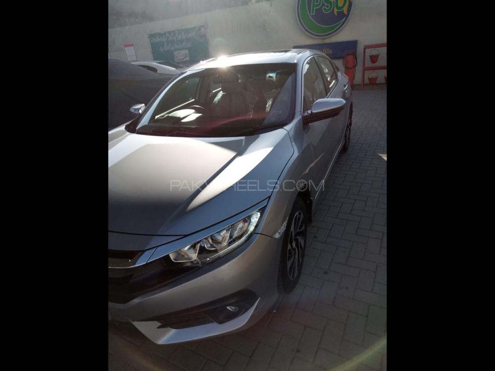 Honda Civic 2018 for Sale in Sialkot Honda Civic 2018 for Sale in Sialkot Image-3