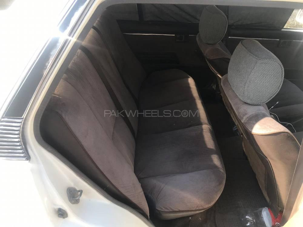 Toyota Corolla 1986 for Sale in Peshawar Toyota Corolla 1986 for Sale in Peshawar Image-5