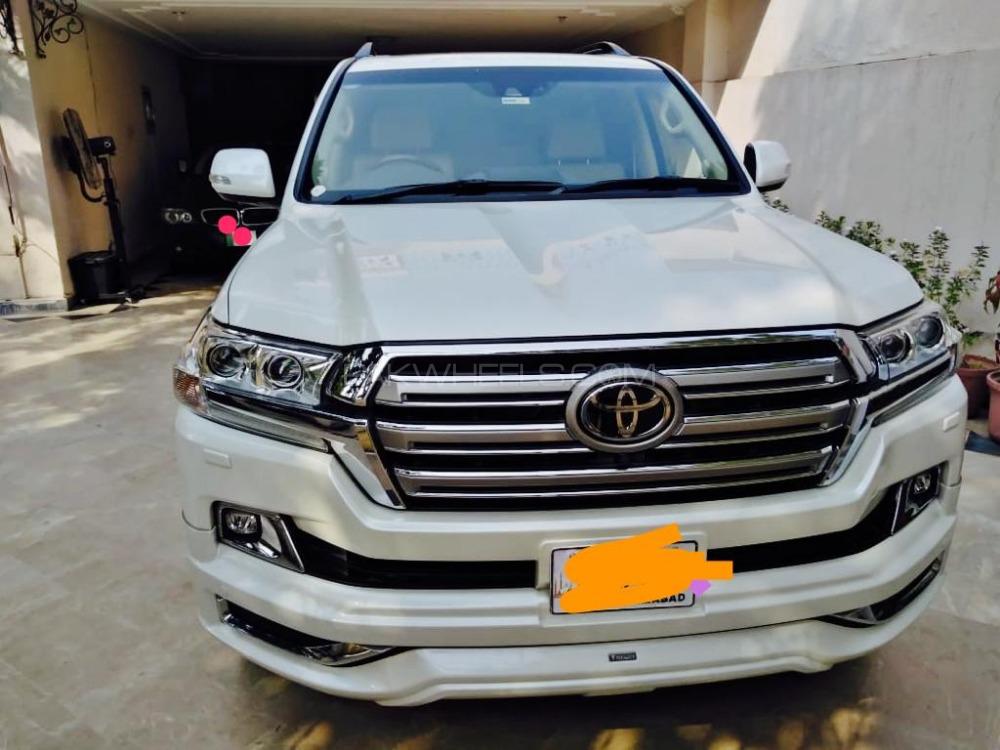 Toyota Land Cruiser 2015 for Sale in Islamabad Image-1