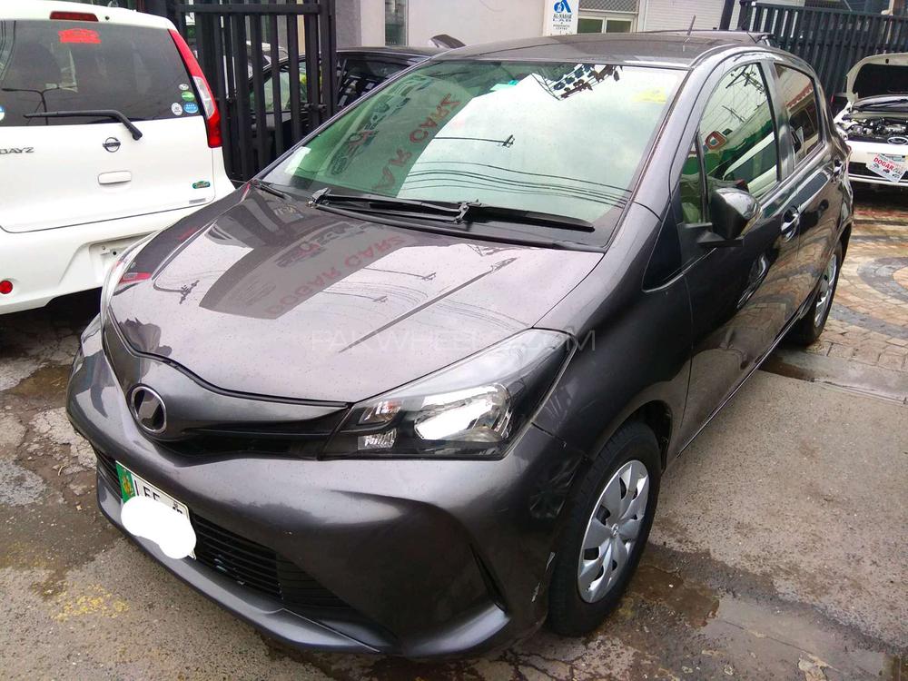 Toyota Vitz 2015 for Sale in Lahore Toyota Vitz 2015 for Sale in Lahore Image-2