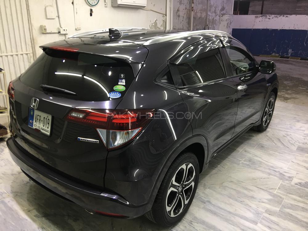 Honda Vezel 2014 for Sale in Rawalpindi Honda Vezel 2014 for Sale in Rawalpindi Image-3