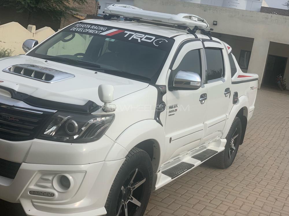 Toyota Hilux 2012 for Sale in Jhelum Toyota Hilux 2012 for Sale in Jhelum Image-3