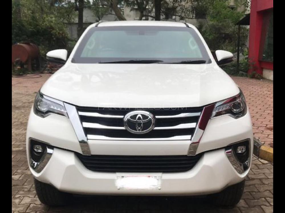Toyota Fortuner 2019 for Sale in Faisalabad Image-1