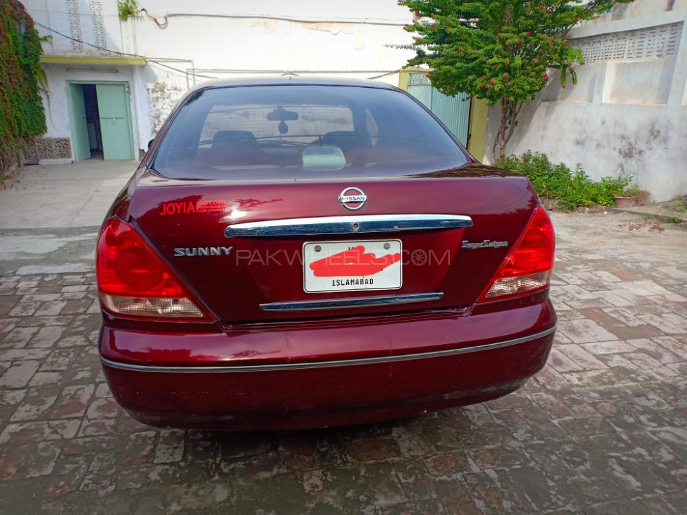Nissan Sunny 2010 for Sale in Mardan Image-1