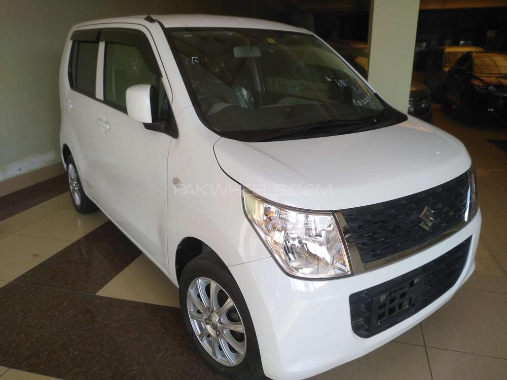 سوزوکی ویگن آر 2015 for Sale in ملتان سوزوکی ویگن آر 2015 for Sale in ملتان Image-3