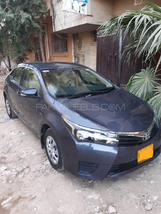 Toyota Corolla 2016 for Sale in Karachi Image-1