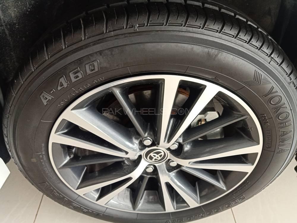 Toyota Corolla 2019 for Sale in Peshawar Toyota Corolla 2019 for Sale in Peshawar Image-9