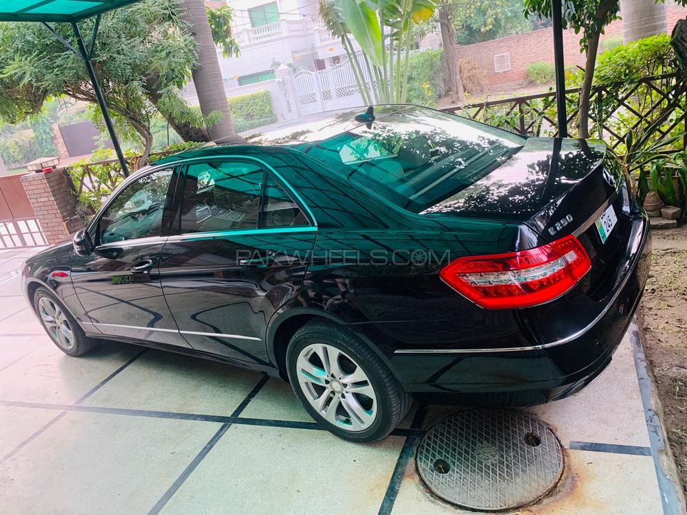 مرسڈیز بینز ای کلاس 2013 for Sale in لاہور مرسڈیز بینز ای کلاس 2013 for Sale in لاہور Image-4