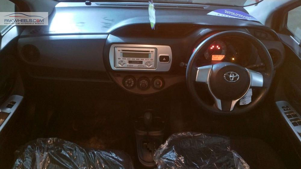 Toyota Vitz 2016 for Sale in Lahore Toyota Vitz 2016 for Sale in Lahore Image-7