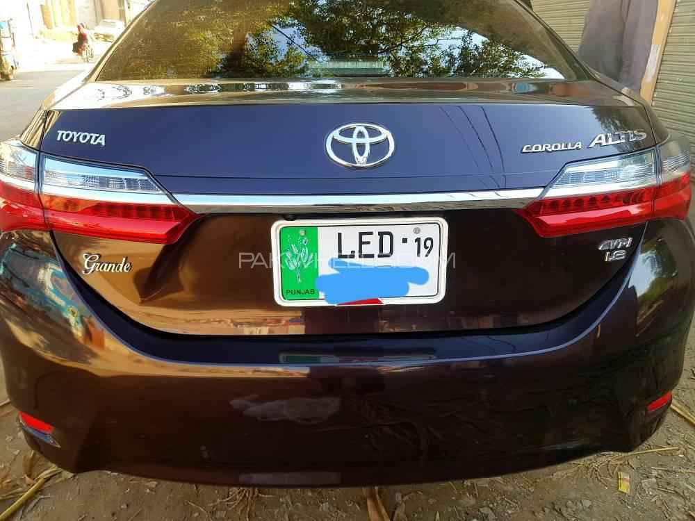 Toyota Corolla 2018 for Sale in Multan Toyota Corolla 2018 for Sale in Multan Image-2