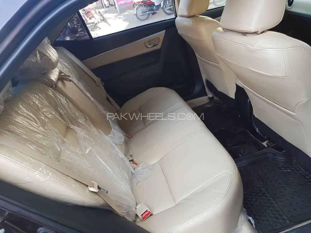 Toyota Corolla 2018 for Sale in Multan Toyota Corolla 2018 for Sale in Multan Image-9