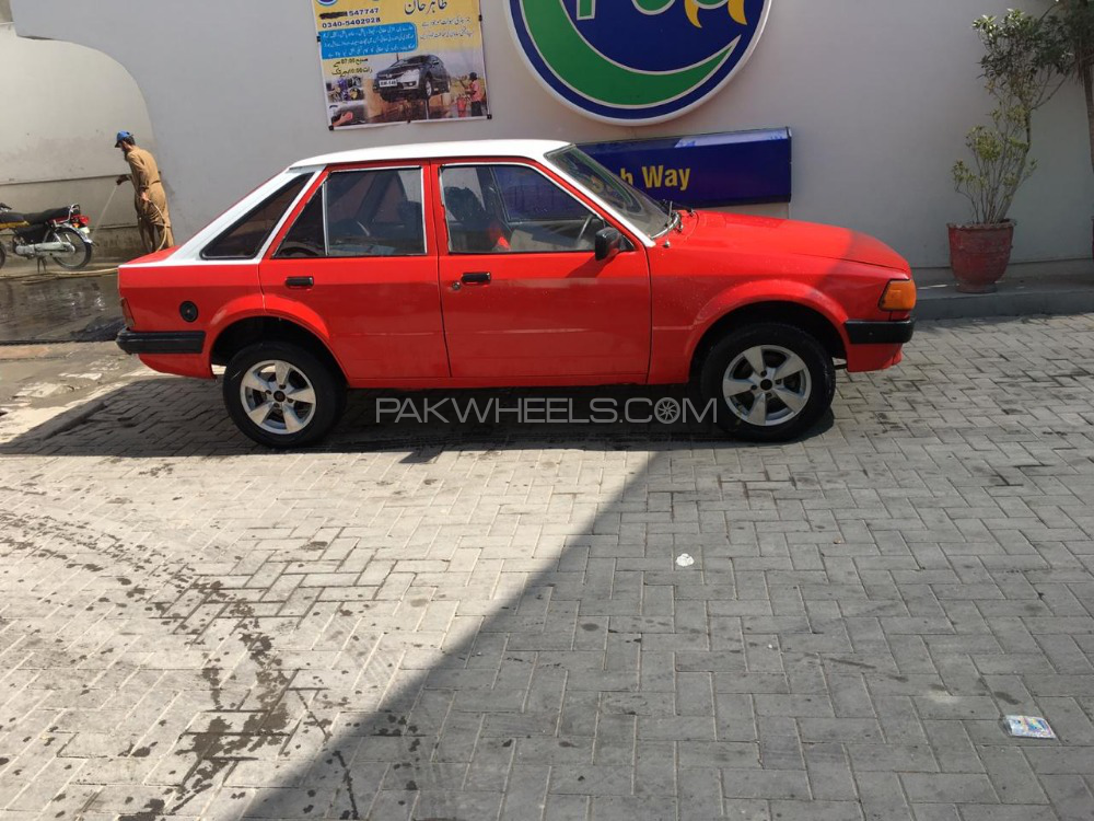 Ford Mustang - 1982  Image-1