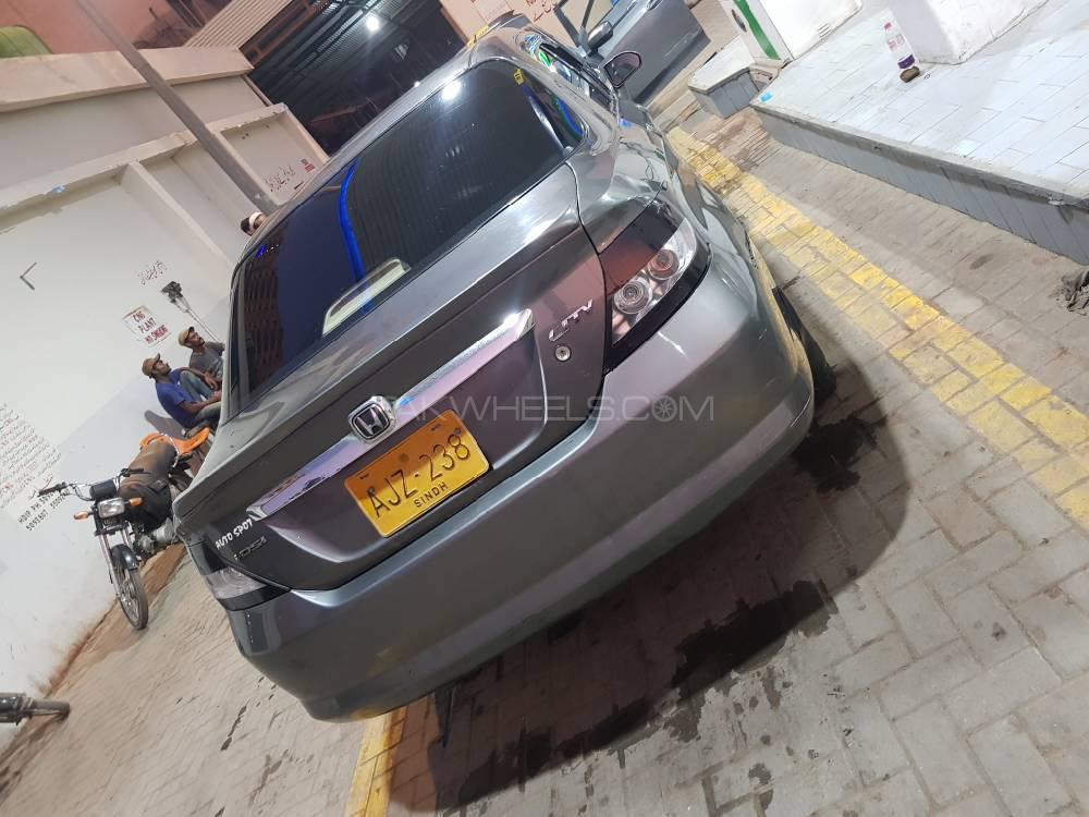 ہونڈا سٹی 2005 for Sale in کراچی ہونڈا سٹی 2005 for Sale in کراچی Image-3