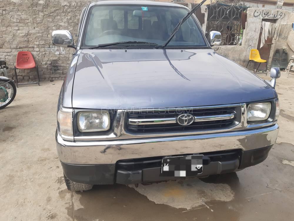 Toyota Hilux 2001 for Sale in Quetta Image-1
