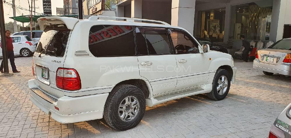 Toyota Land Cruiser 2001 for Sale in Lahore Toyota Land Cruiser 2001 for Sale in Lahore Image-11