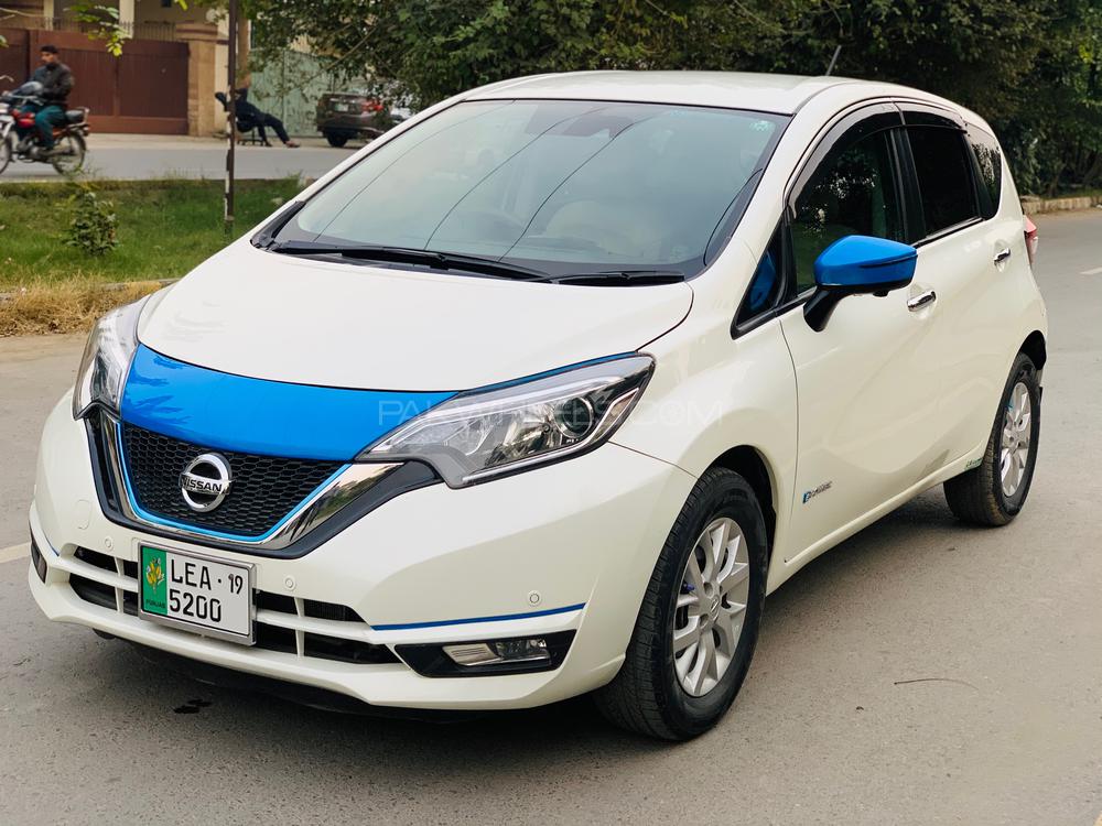 Nissan Note 2016 for Sale in Lahore Nissan Note 2016 for Sale in Lahore Image-2