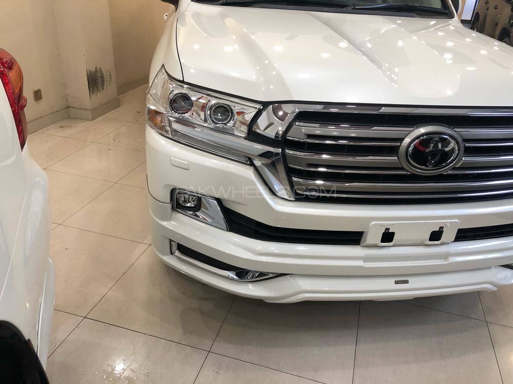 Toyota Land Cruiser 2015 for Sale in Lahore Toyota Land Cruiser 2015 for Sale in Lahore Image-2
