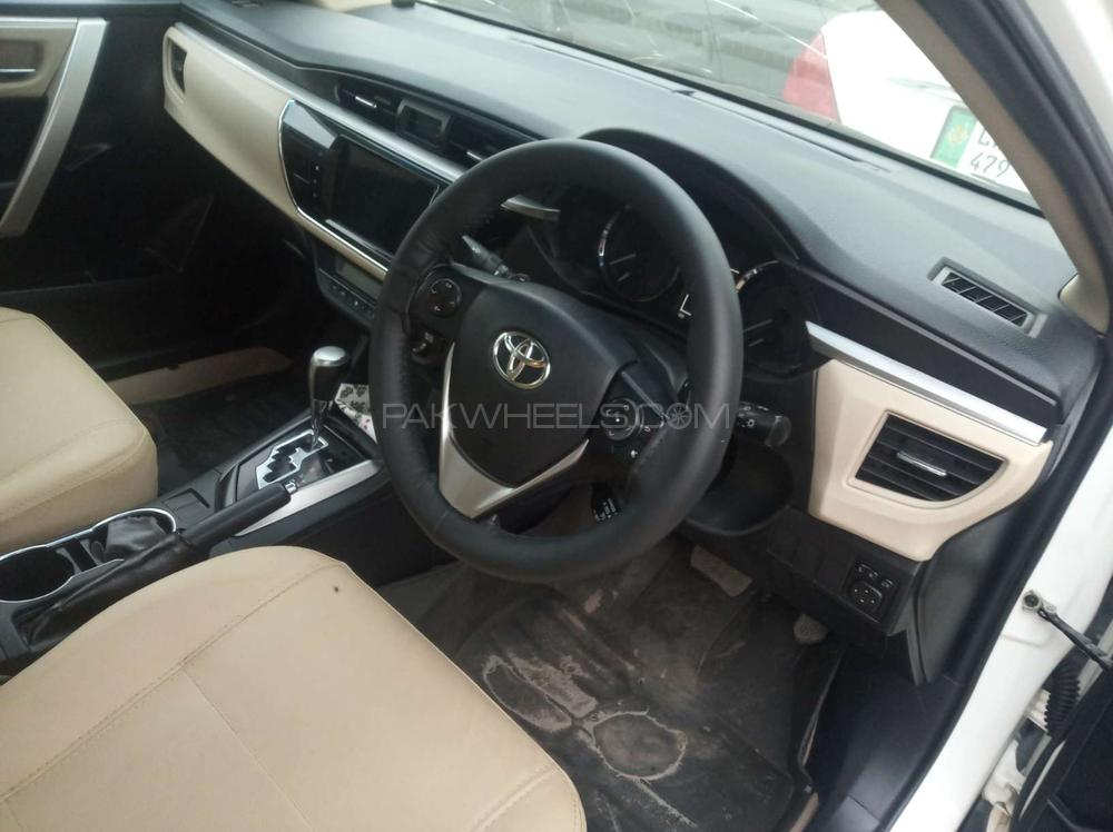 Toyota Corolla 2017 for Sale in Gujranwala Toyota Corolla 2017 for Sale in Gujranwala Image-5