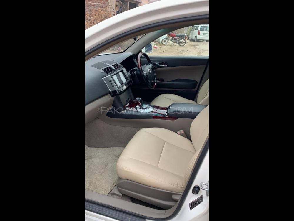 Toyota Mark X 2005 for Sale in Lahore Toyota Mark X 2005 for Sale in Lahore Image-8