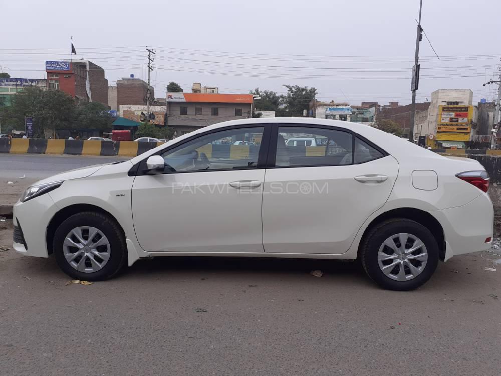 Toyota Corolla 2017 for Sale in Gujrat Toyota Corolla 2017 for Sale in Gujrat Image-13